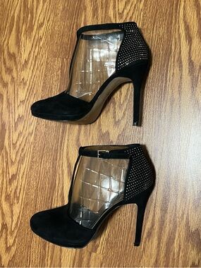 Jessica Simpson Black Suede Stiletto Heels